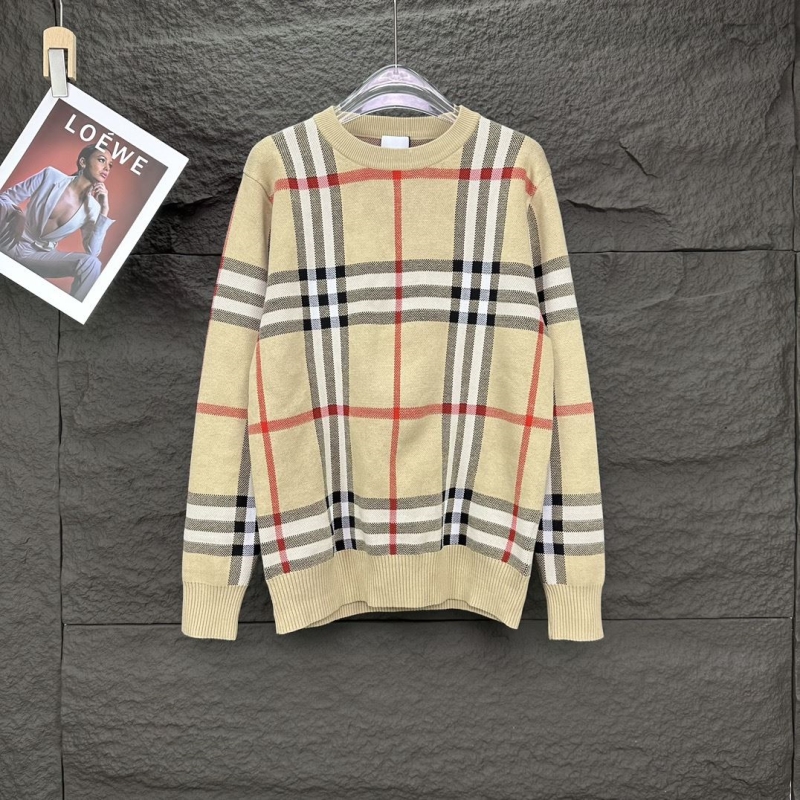 Burberry Sweaters